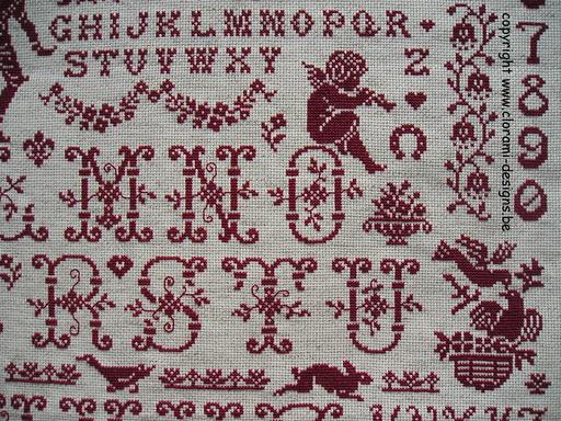 afbeelding van de rode kruissteek merklap Ref 060 Allegria van CloRaMi Designs