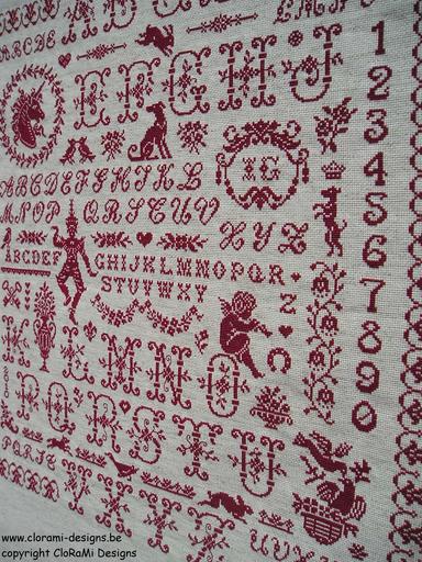 afbeelding van de rode kruissteek merklap Ref 060 Allegria van CloRaMi Designs