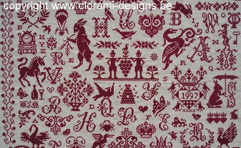 afbeelding van de rode kruissteek merklap Ref 002 Letter Chaos van CloRaMi Designs