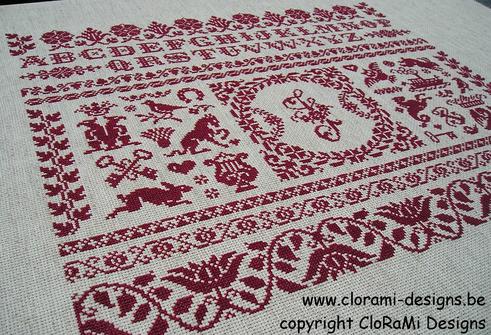 afbeelding van de rode kruissteek merklap Ref 028 Marquoir Rouge van CloRaMi Designs