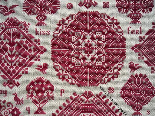 afbeelding van de rode kruissteek merklap Ref 048 Vierlanden Serenity Sampler van CloRaMi Designs