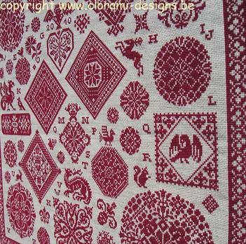 afbeelding van de rode kruissteek merklap Ref 021 Vierlanden Spot Sampler van CloRaMi Designs